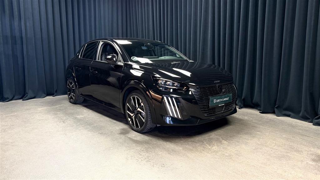 Peugeot e-208
