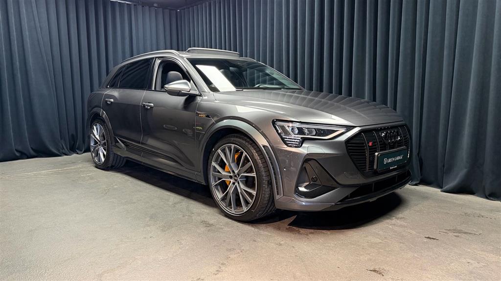 Audi E-tron S