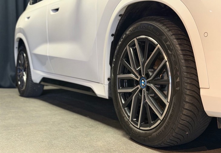 Billede 8 af BMW iX1 xDrive30 EL M-Sport 4x4 313HK 5d Aut.