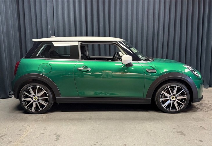 Billede 2 af Mini Cooper SE EL Classic Trim 184HK 3d Aut.