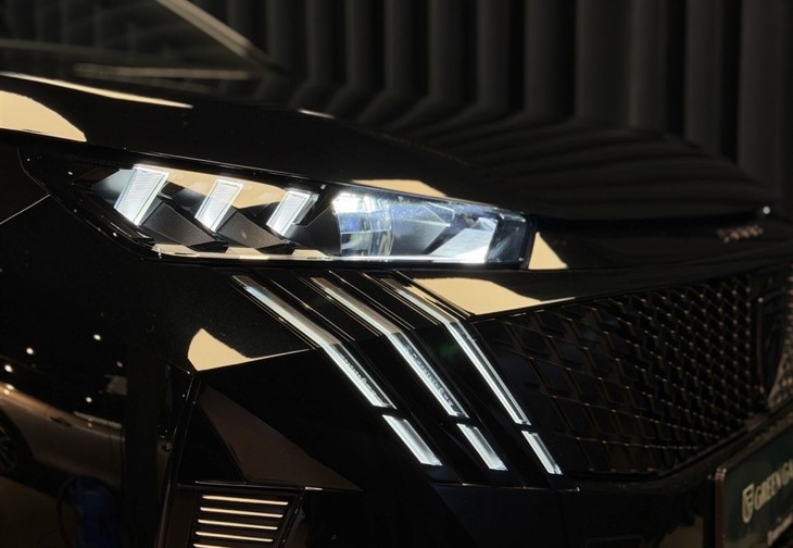 Billede 7 af Peugeot e-5008 EL GT 210HK 5d Aut.