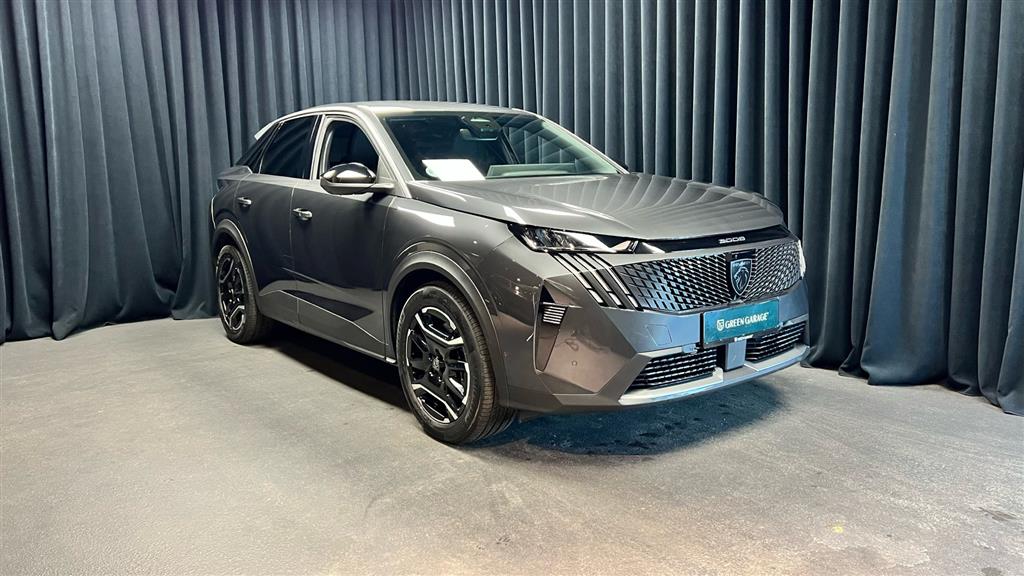 Peugeot e-3008