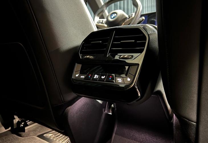 Billede 13 af BMW iX 50 EL Sport XDrive 523HK 5d Aut.