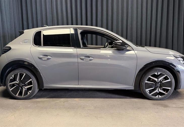 Billede 2 af Peugeot e-208 EL GT 156HK 5d Aut.
