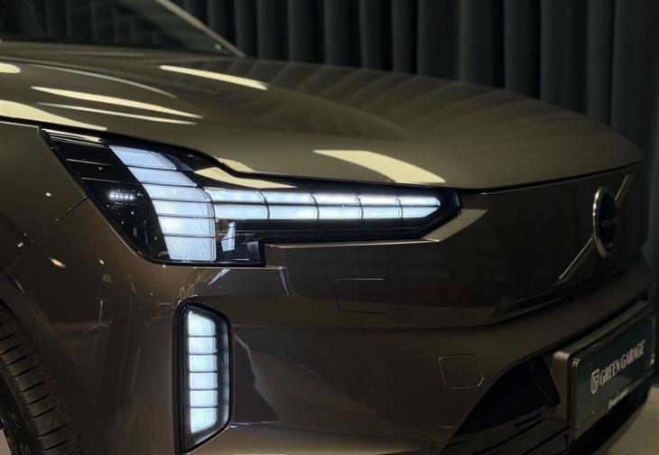 Billede 8 af Volvo EX90 Twin Ultra AWD 408HK 5d Aut.