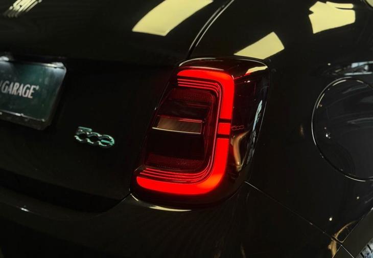 Billede 6 af Fiat 500e EL Mono 118HK 3d Aut.