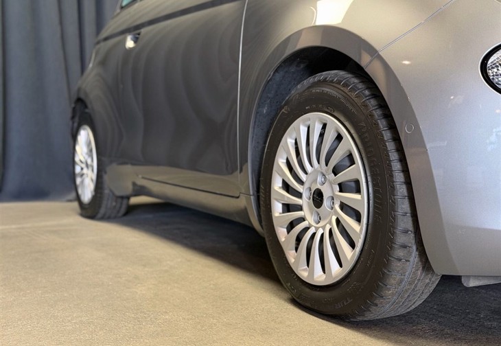 Billede 9 af Fiat 500e EL Mono 118HK 3d Aut.