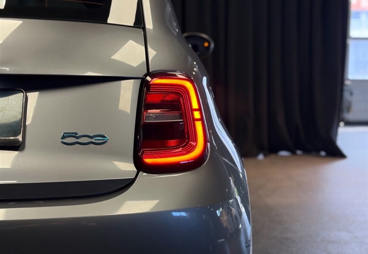Billede 5 af Fiat 500e EL Mono 118HK 3d Aut.